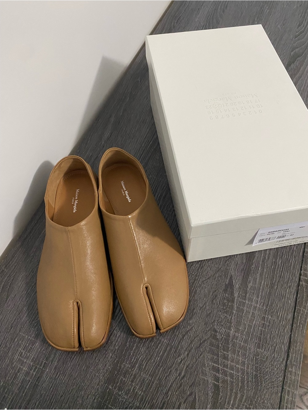 Maison Martin Margiela Men's Tabi Slip-On Loafers in Camel - Picture 2 of 6